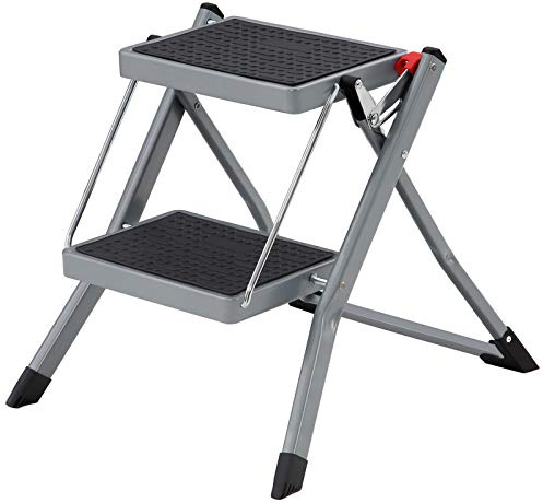 SONGMICS Escabeau à 2 Marches, Marche-Pieds Pliable, Largeur de Marche 20 cm, Caoutchouc Antidérapant, avec Poignée, Charge 150 kg, en Acier, Gris et Noir GSL002GY01